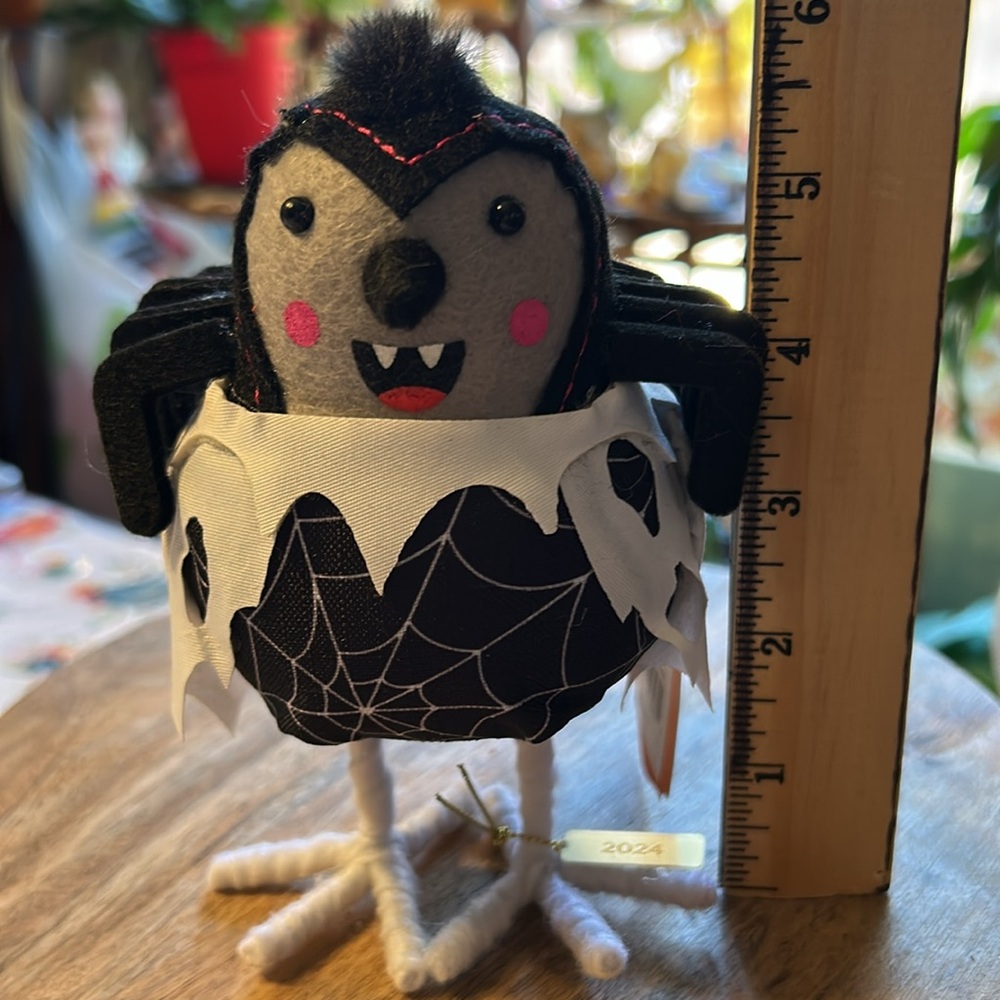HYDE and EEK Boutique 2024 Featherly Friends -Skitter- NWT Material & Felt Bird - Picture 11 of 13